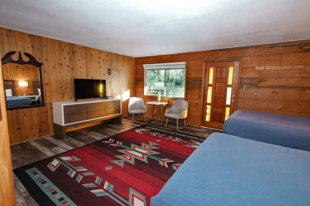 Weekend Getaways at Huntington Lake Lodge